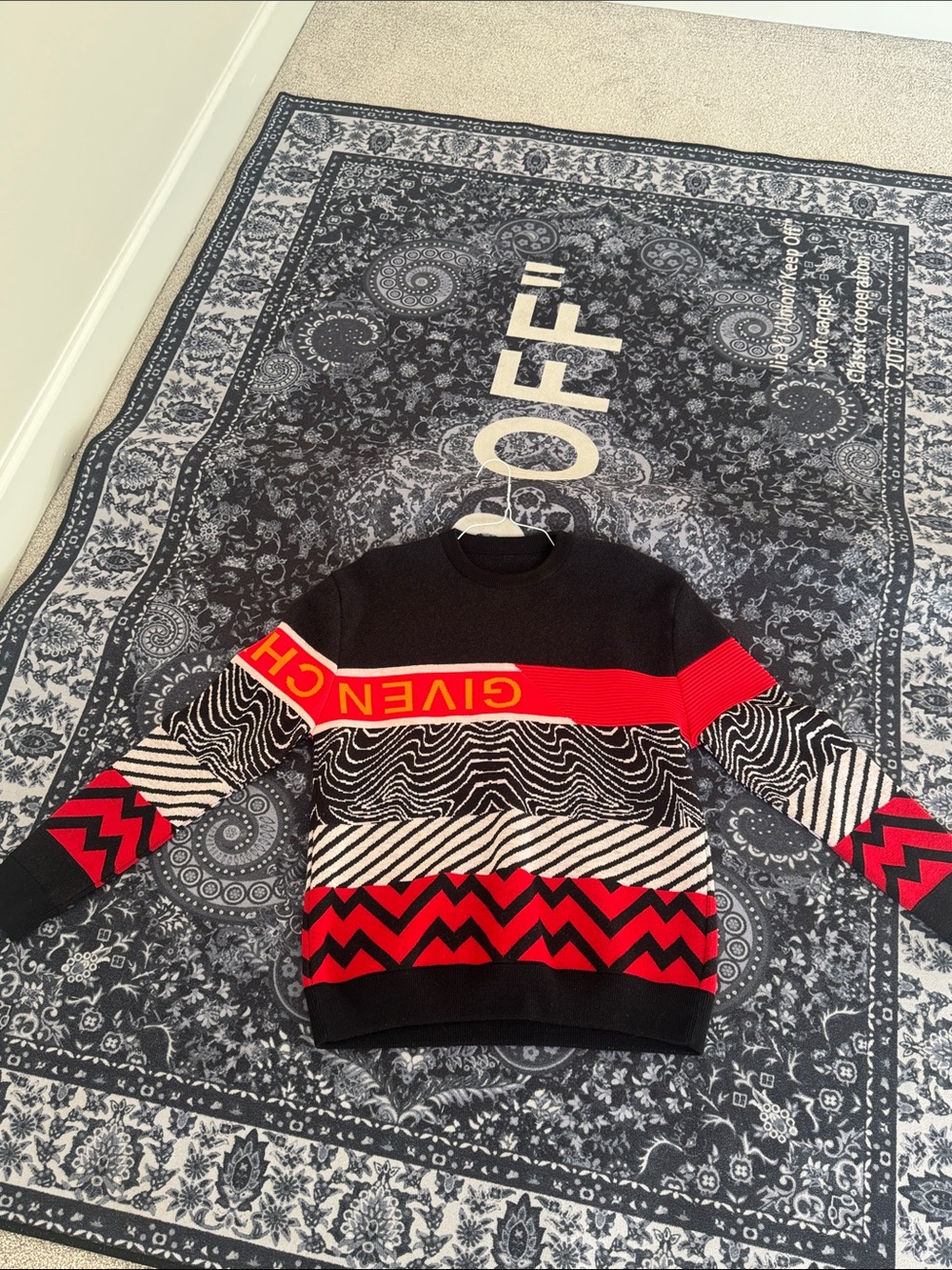 Givenchy Black Red and Cream Graphic Crewneck Sweater